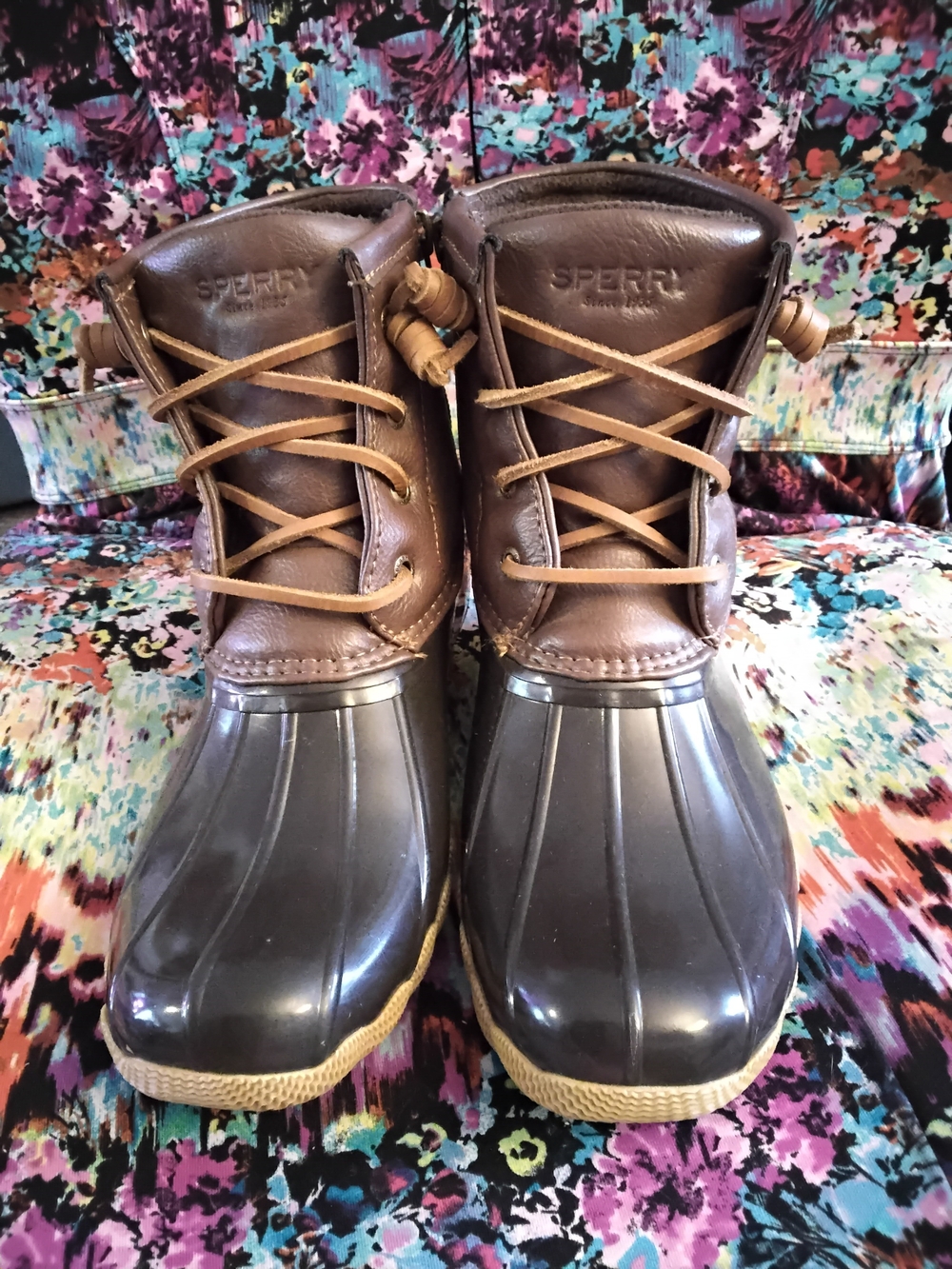 Sperry Brown Lace Up Duck Rain Boots Unisex youth boys girls size 4 waterproof